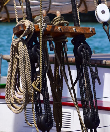 osprzet zeglarski warty posiadania