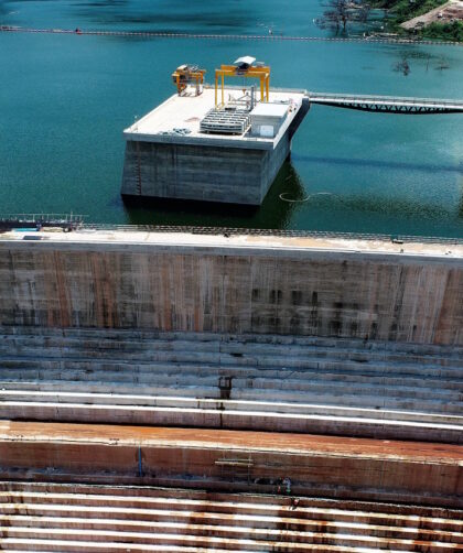 urzadzenia do prac hydrotechnicznych